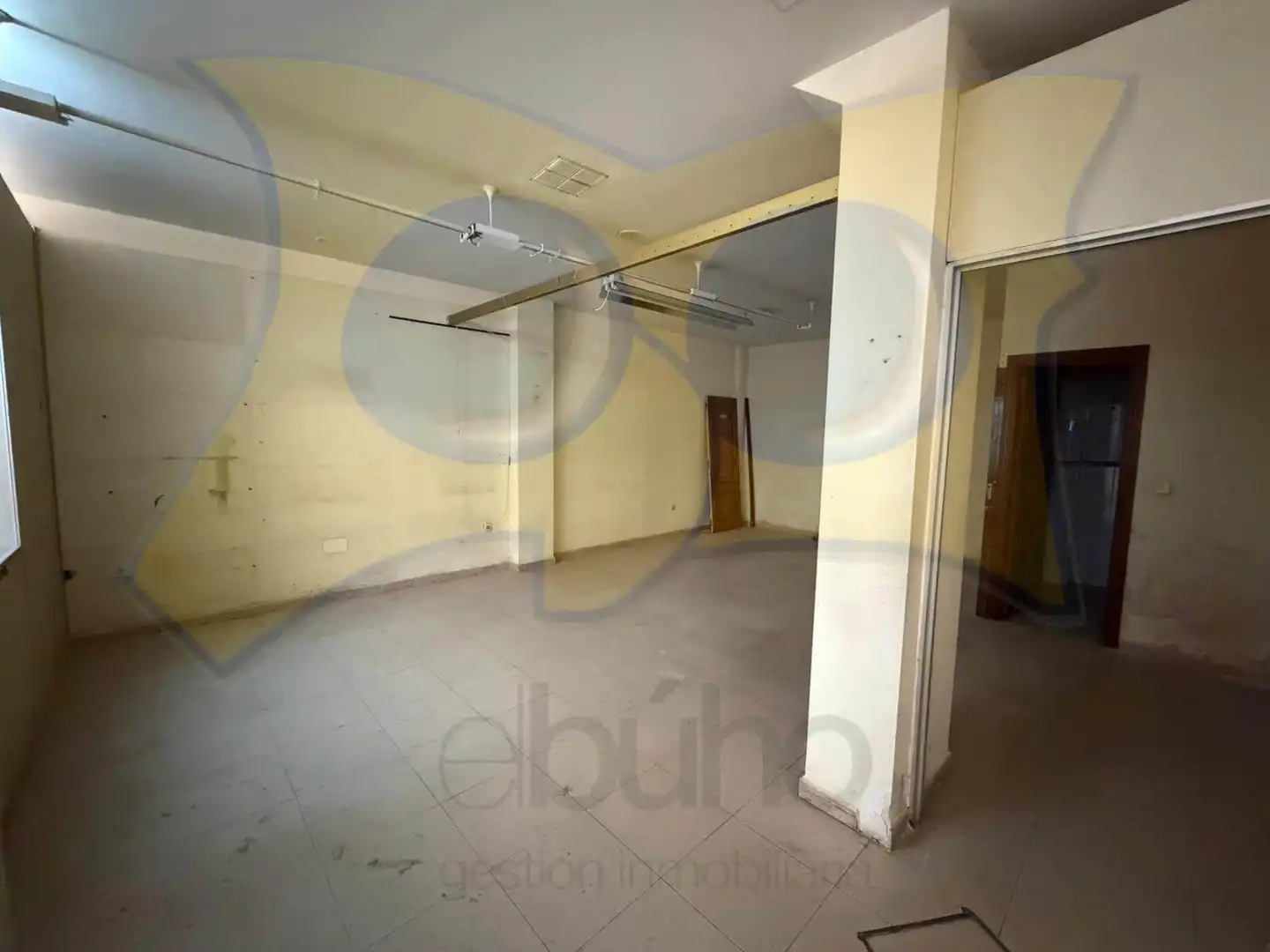 Local comercial de lloguer a Calle de Van Dyck, imagen 11