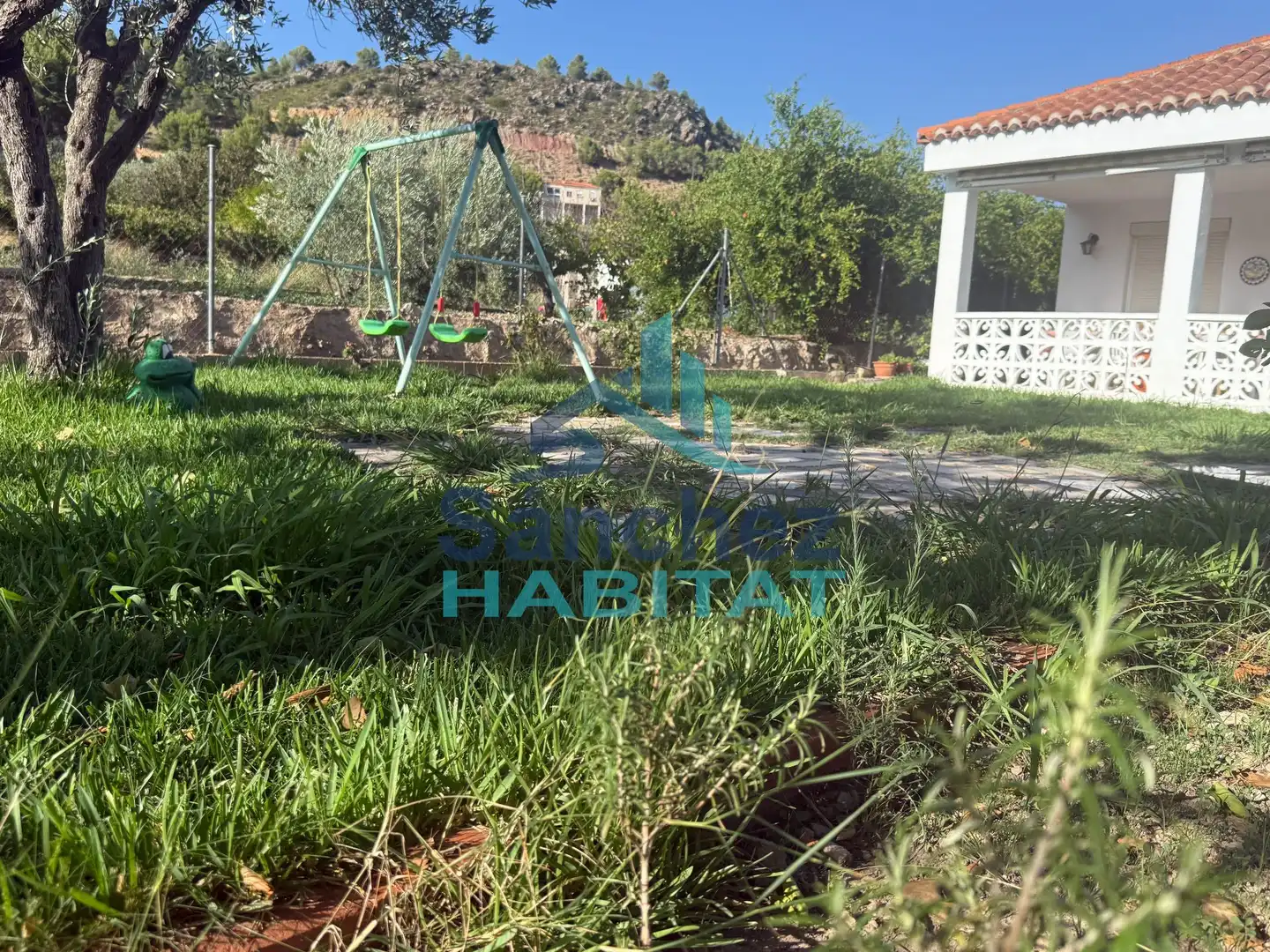 Houses for sale in Chelva  with Private garden, Terrace and Storage room