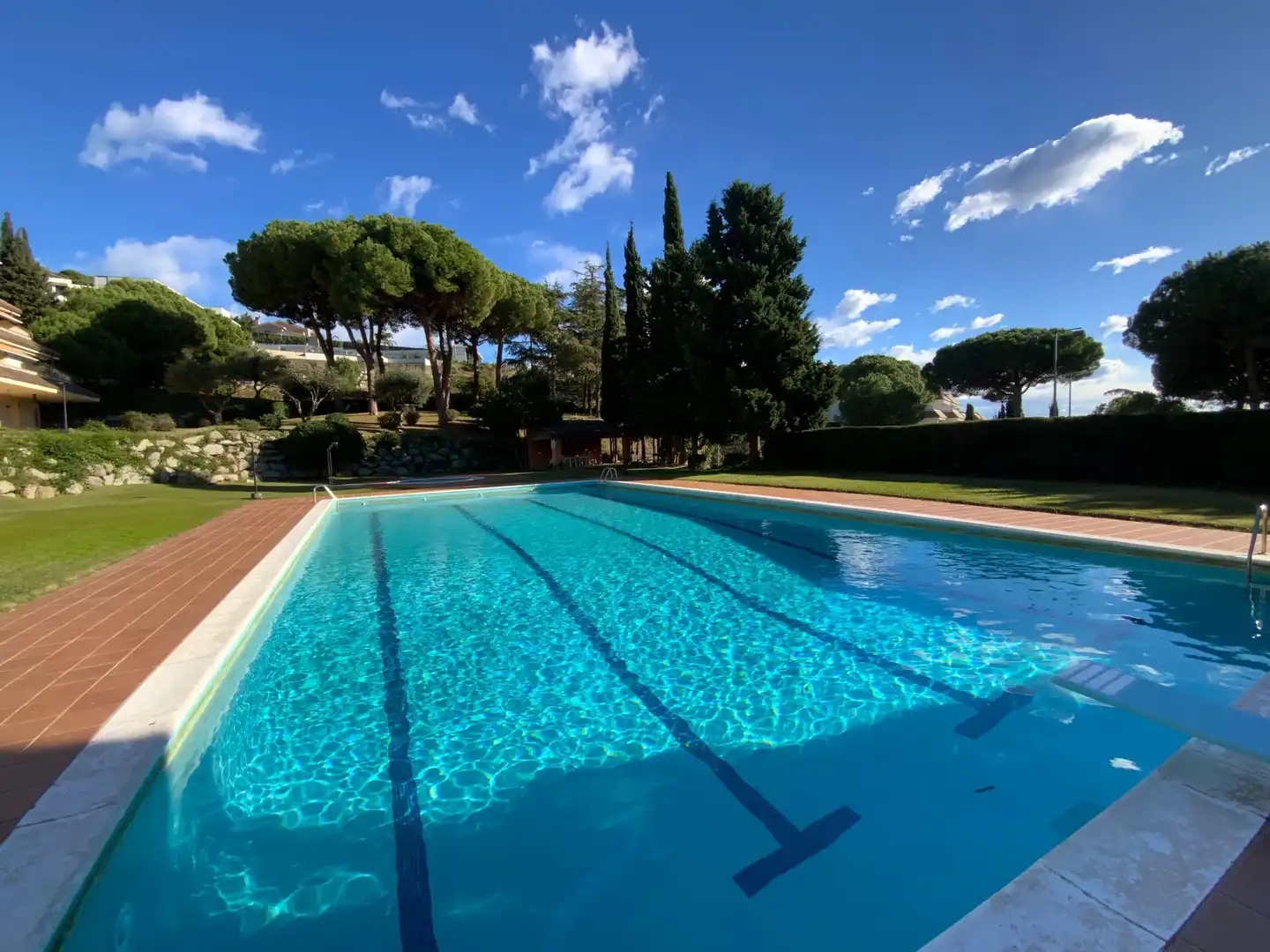 Schwimmbecken von Wohnung zum Verkauf in Sant Vicenç de Montalt mit Klimaanlage, Heizung und Abstellraum