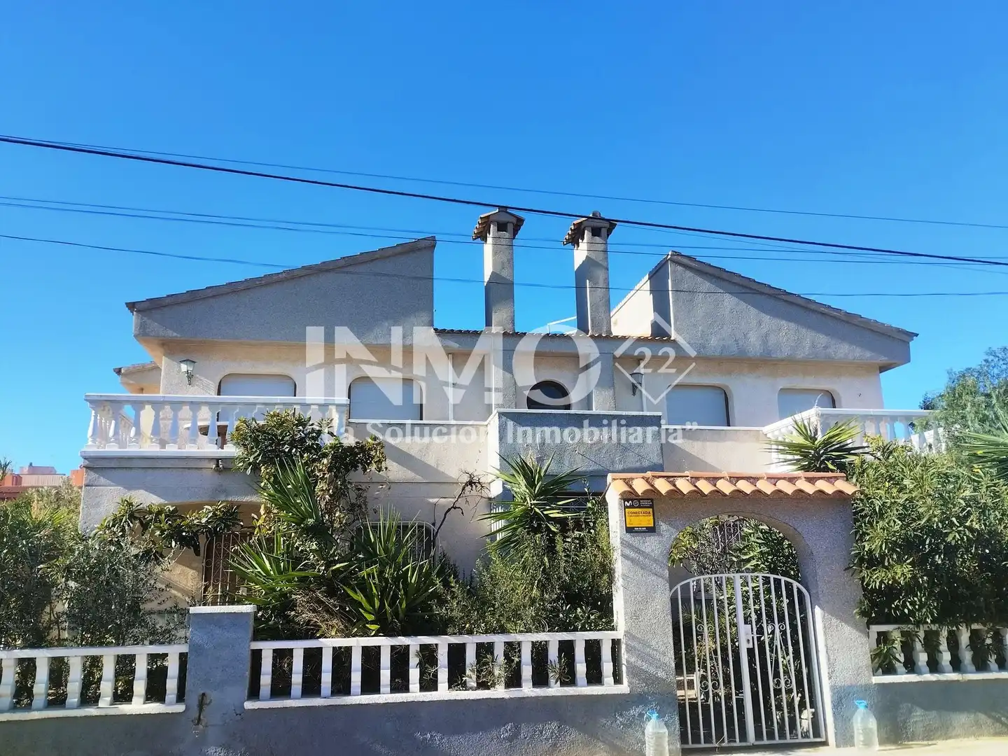 Detached house with terrace for sale in Carrer Oleastrum 45