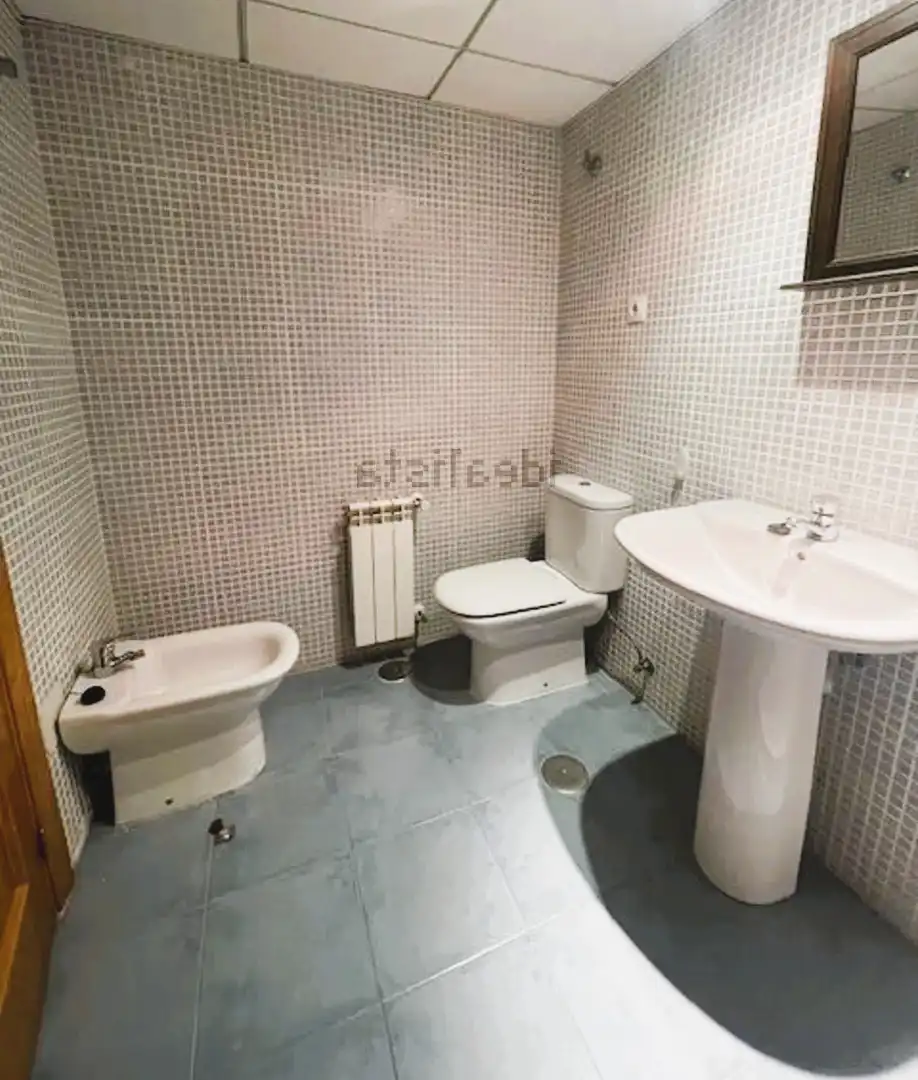 Bathroom of Flat for sale in Alicante / Alacant  with Air Conditioner, Heating and Furnished