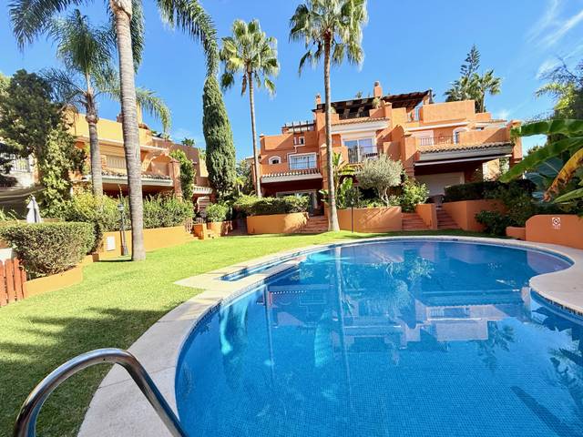 Casa adosada en Alquiler en Bahía de Marbella