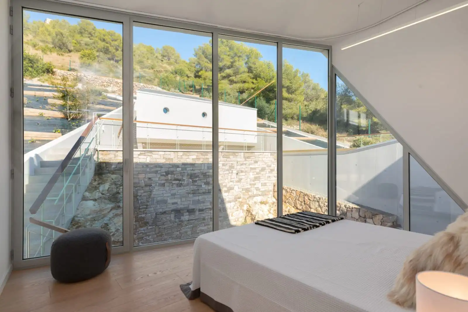 Schlafzimmer von Haus oder Chalet zum Verkauf in Sitges mit Klimaanlage, Heizung und Privatgarten