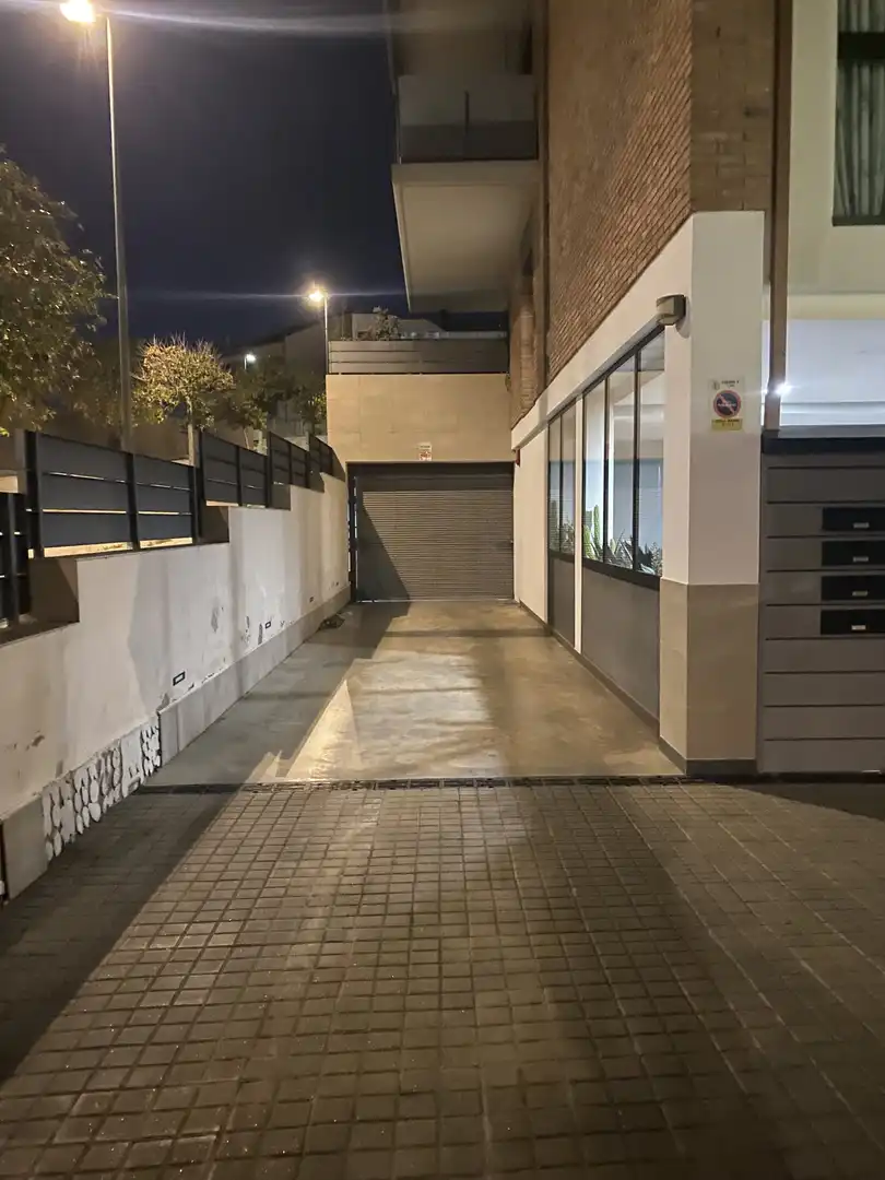 Parking de Garaje en venta en Tiana