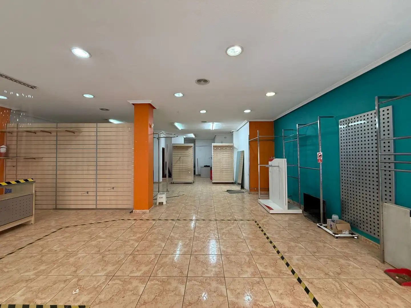 Commercial properties for rent in Elche / Elx