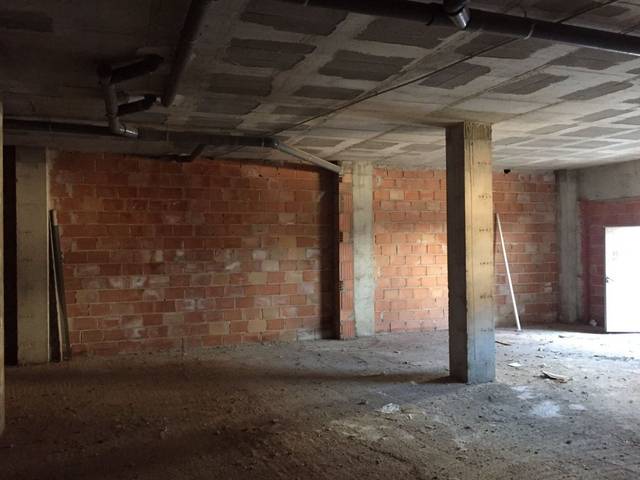 Local comercial en Venta en La Hoya