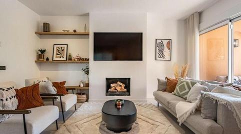 Foto 3 de Casa adosada de lloguer a Puente Romano, Málaga