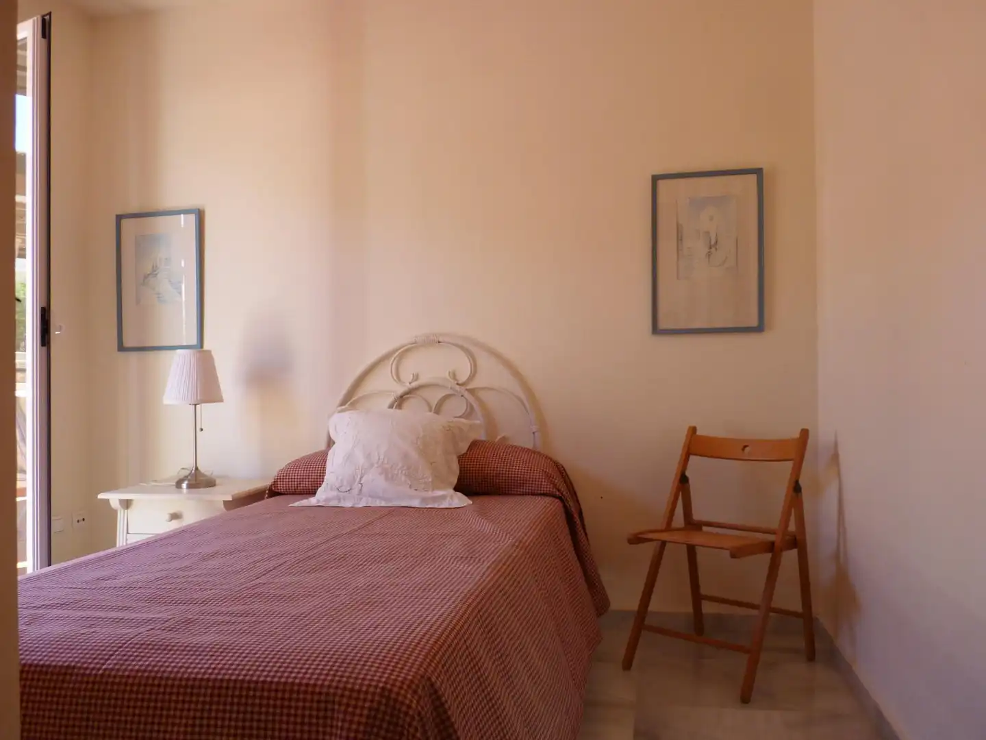 Schlafzimmer von Maisonette zum Verkauf in Vélez-Málaga mit Klimaanlage, Heizung und Privatgarten