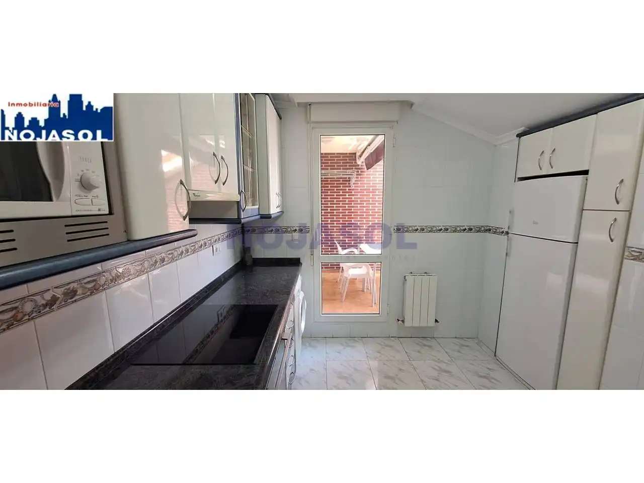 Cocina de Apartamento de alquiler en Noja con Calefacción, Terraza y Amueblado