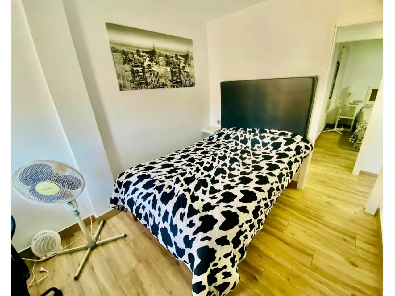 Bedroom of Flat for rent in Rincón de la Victoria  with Air Conditioner, Heating and Parquet flooring