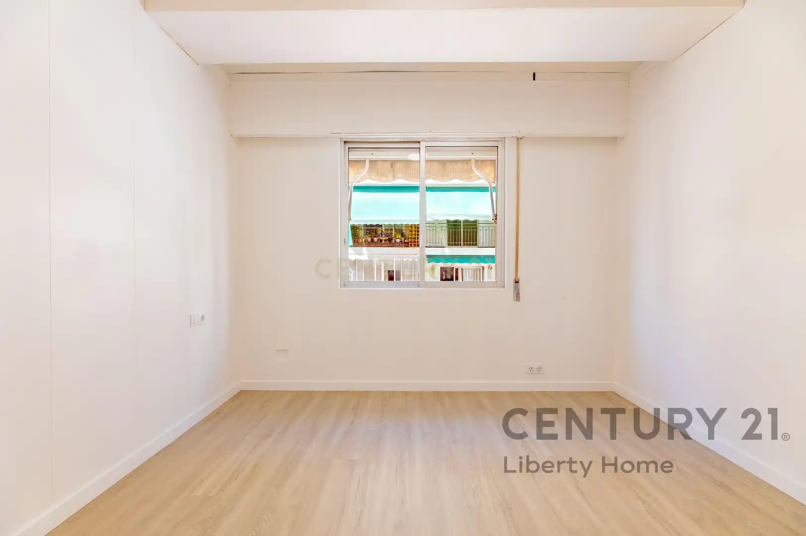 Dormitori de Apartament en venda en Alfafar