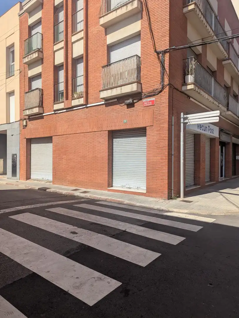Local comercial en alquiler en Carrer d'Antoni Gaudí, imagen 5