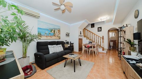 Foto 4 de Casa adosada en venda a Zona Carrefour - Urbanizaciones, Torrevieja