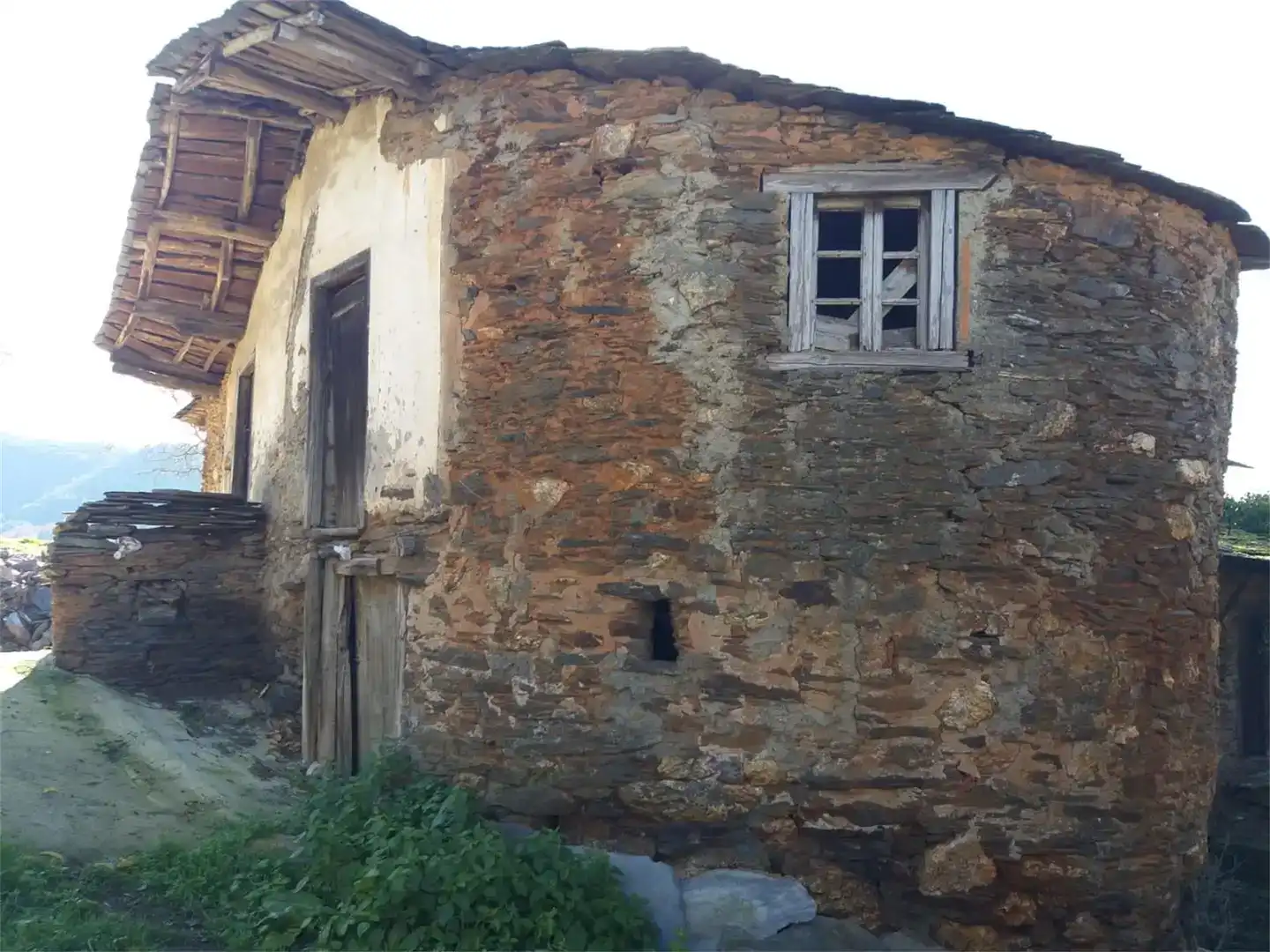 Vista exterior de Piso en venta en Quiroga con Balcón