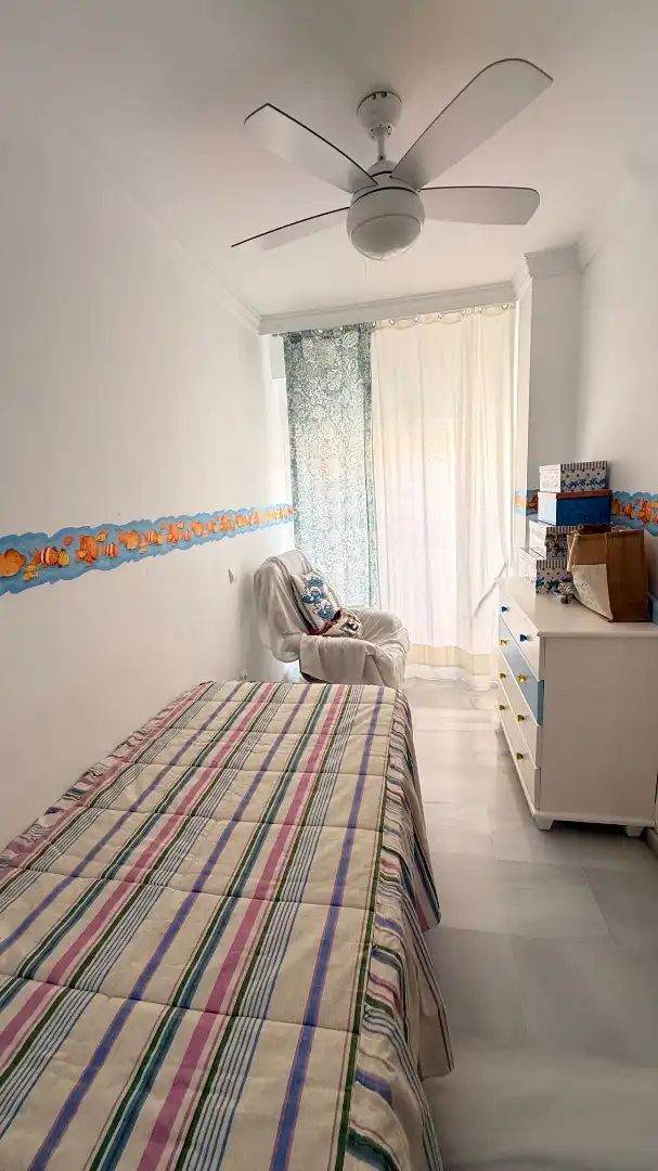 Habitación de Piso en venta en Marbella con Terraza, Amueblado y Horno