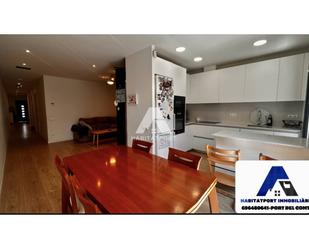 Kitchen of Single-family semi-detached for sale in Sabadell