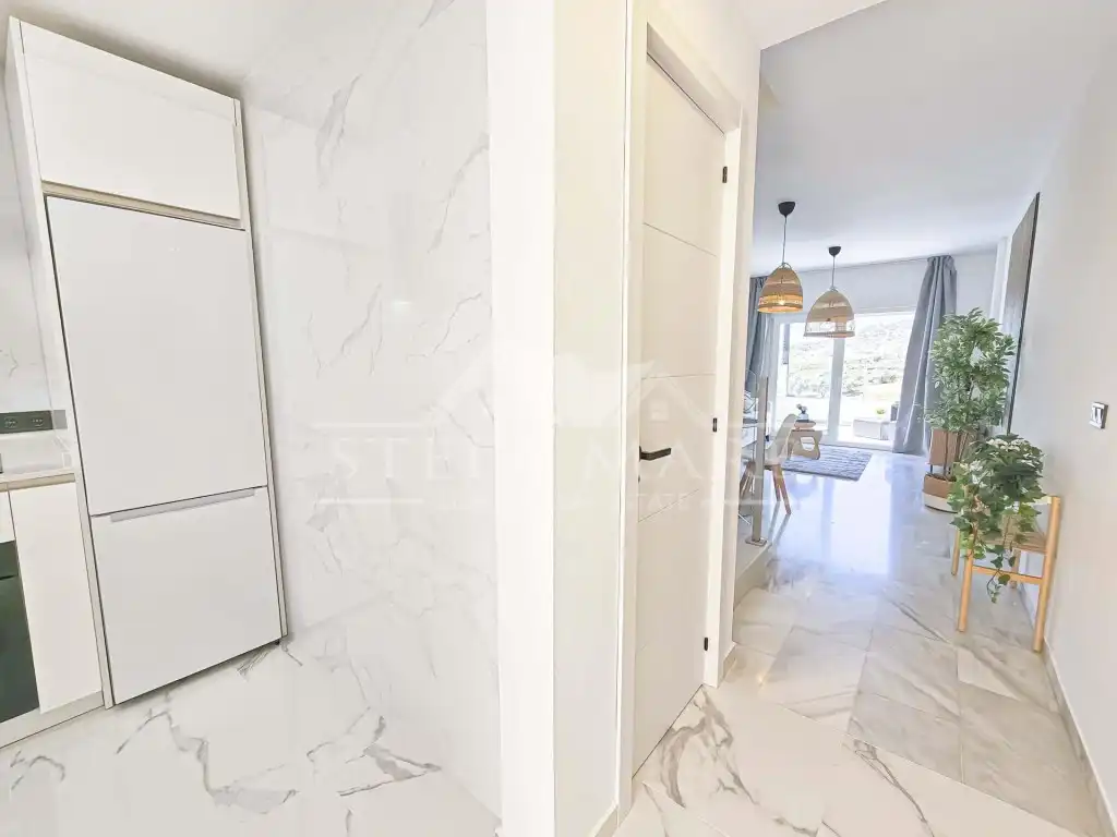 Casa adosada en venda en Nerja amb Aire condicionat, Terrassa i Moblat