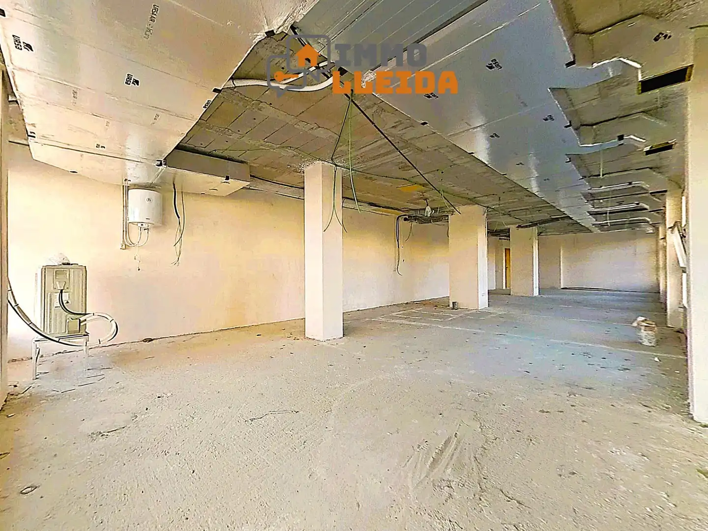 Local comercial de lloguer a Avenida Avinguda Països Catalans 43, imagen 16