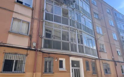 Vista exterior de Pis en venda en Burgos Capital amb Terrassa