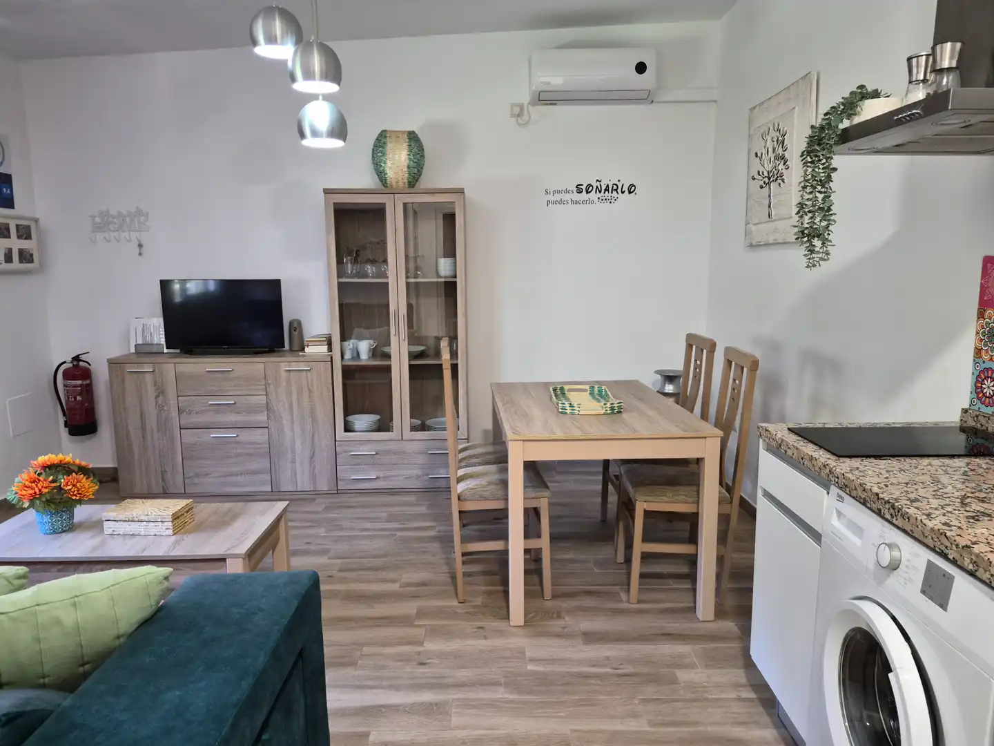 Esszimmer von Haus oder Chalet zur Miete in Alcalá de Guadaira mit Klimaanlage, Heizung und Schwimmbad