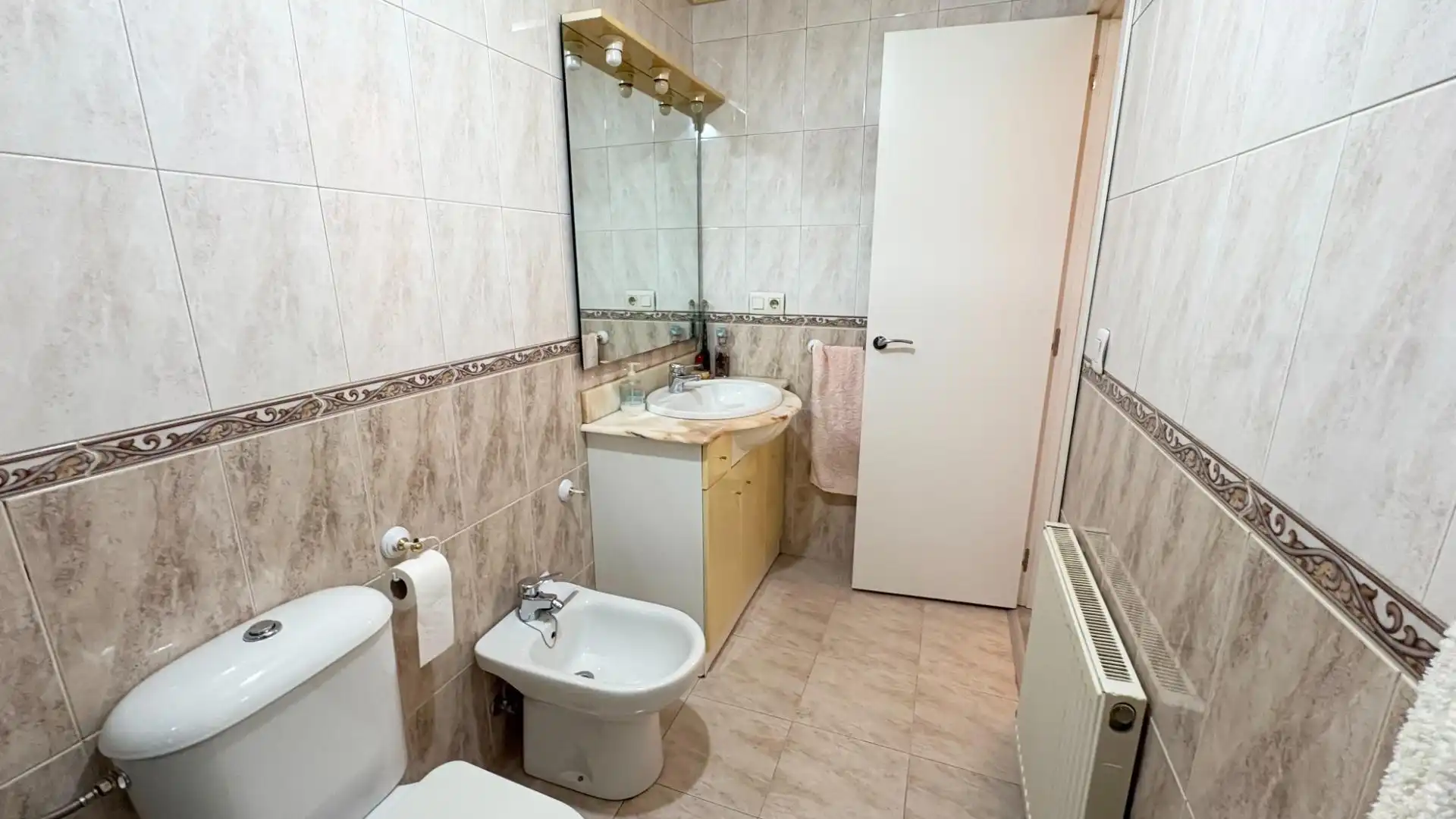 Baño de Piso en venta en Salamanca con Aire acondicionado, Calefacción y Amueblado