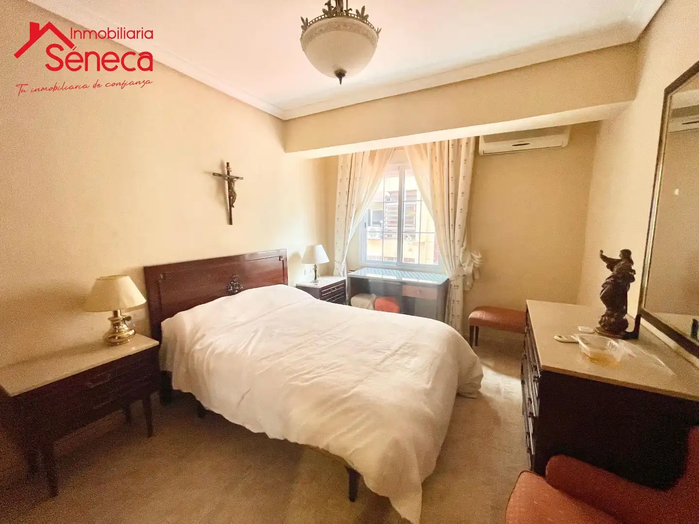 Bedroom of Flat for sale in Córdoba  with Air Conditioner, Heating and Terrace