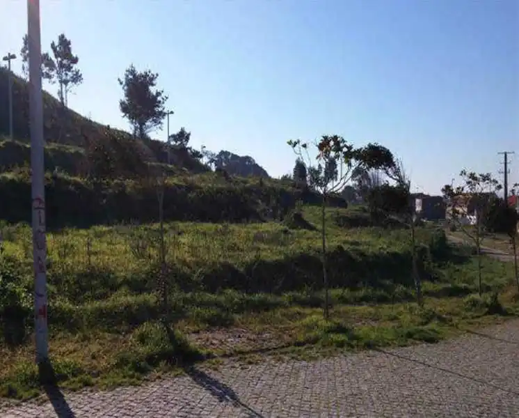 Terrain résidentiel à vendre à Avenida de Santo Domingo de Guzmán