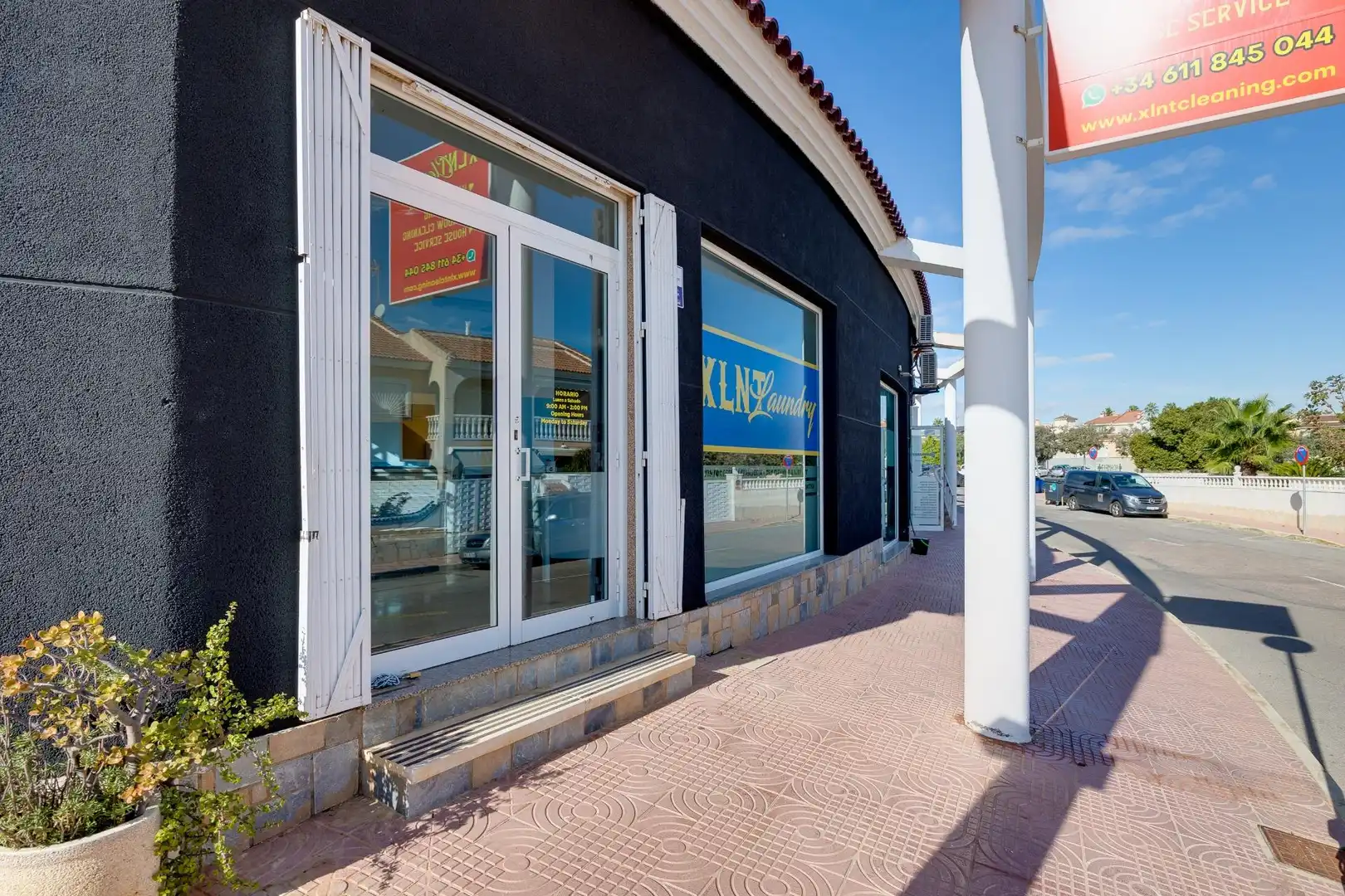 Commercial properties for sale in Doña Pepa