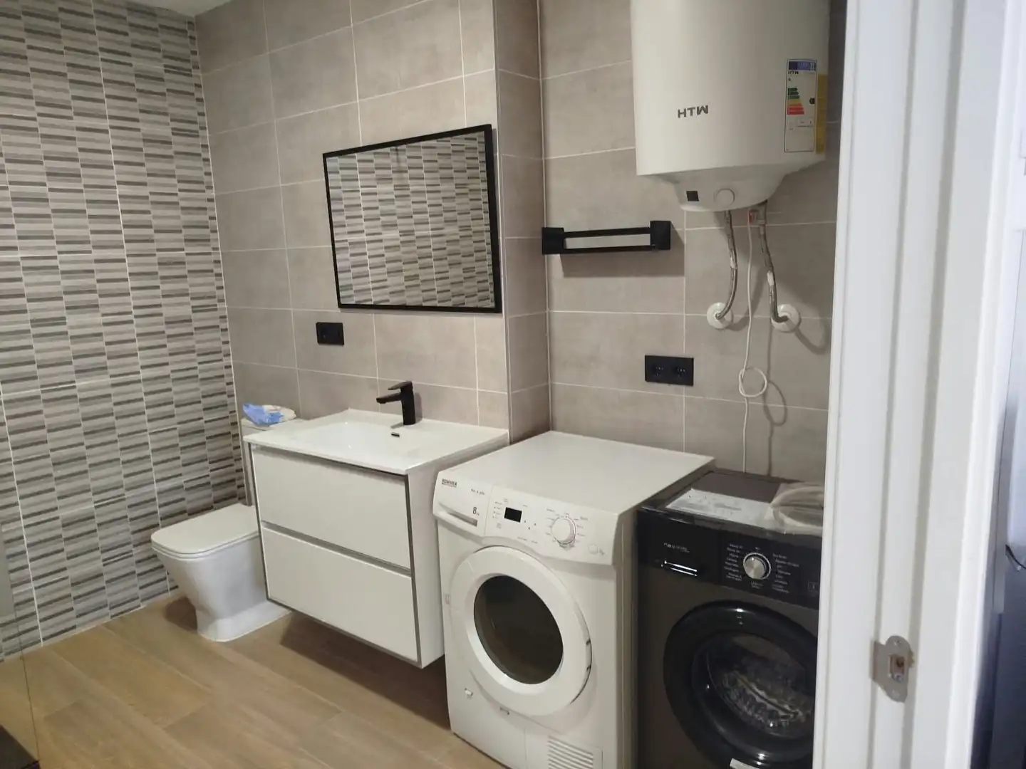 Bathroom of Flat for rent in Padul, Granada
