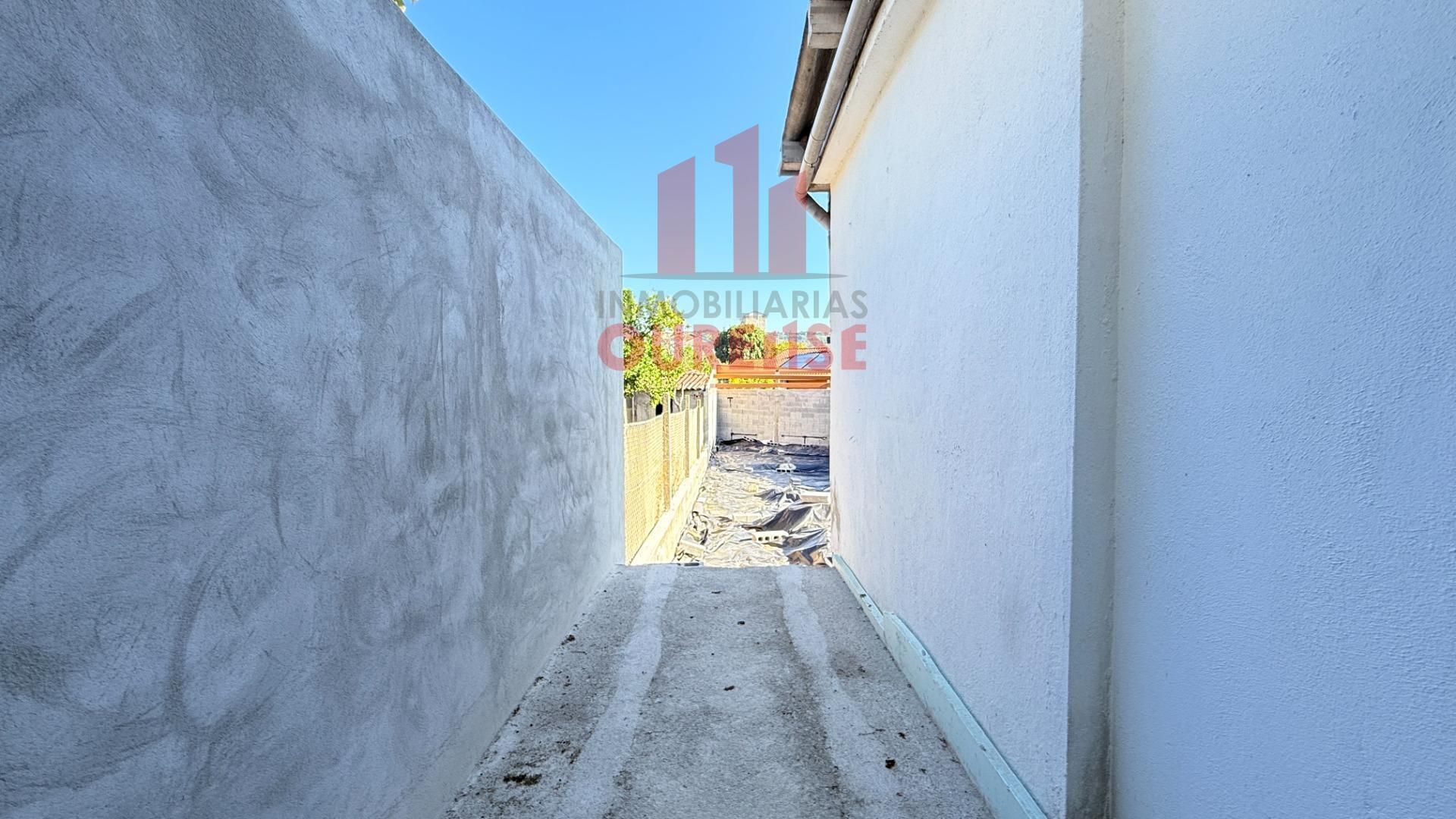 Exterior view of House or chalet for sale in Ourense Capital   with Heating, Private garden and Storage room