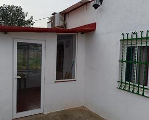 Vista exterior de Finca rústica en venda en Reus amb Jardí privat