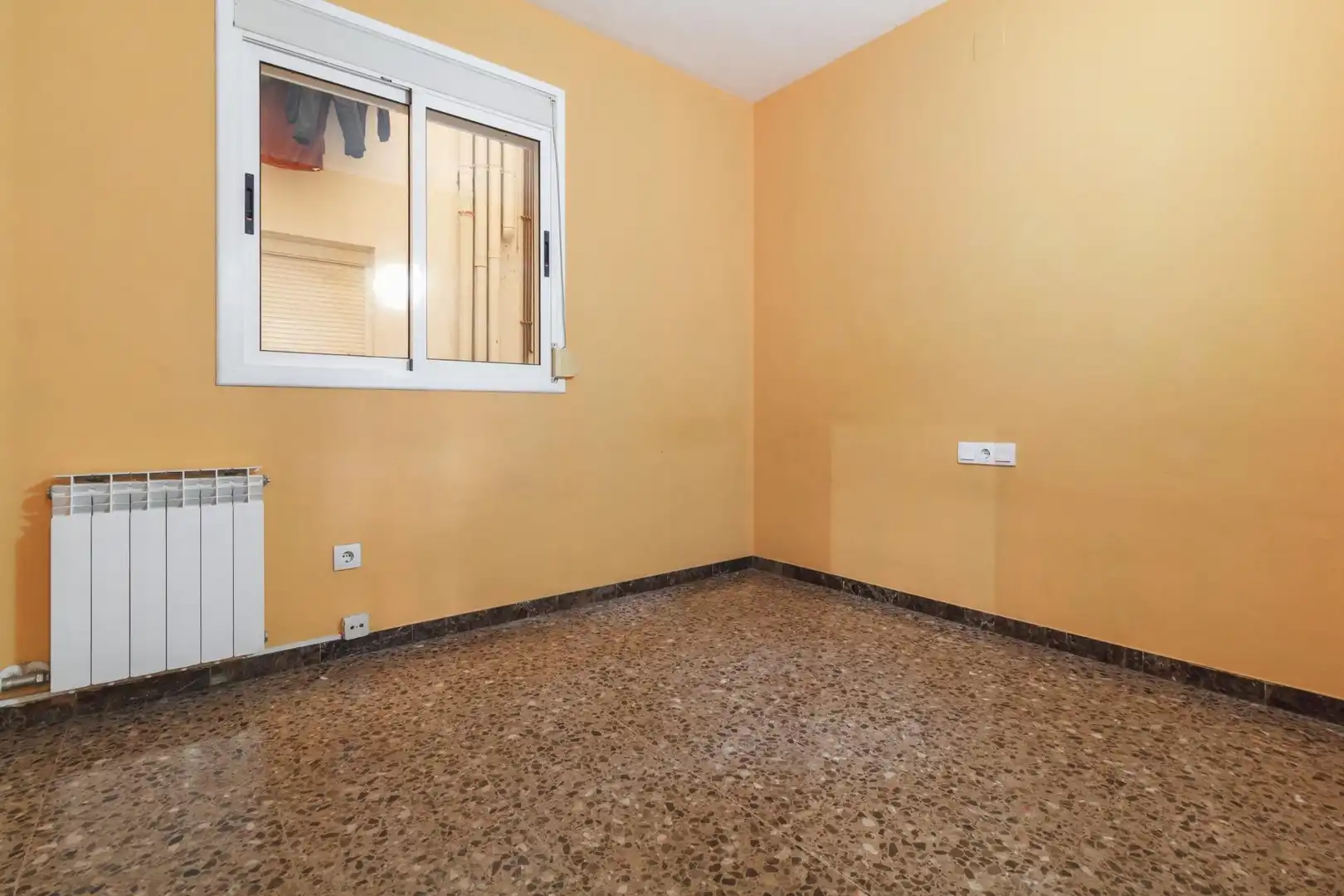 Wohnung zum Verkauf in ROUREDA, La Roureda