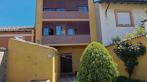 Foto 3 de Casa o xalet en venda a Calle de San Pedro, 18, Valencia de Don Juan, León