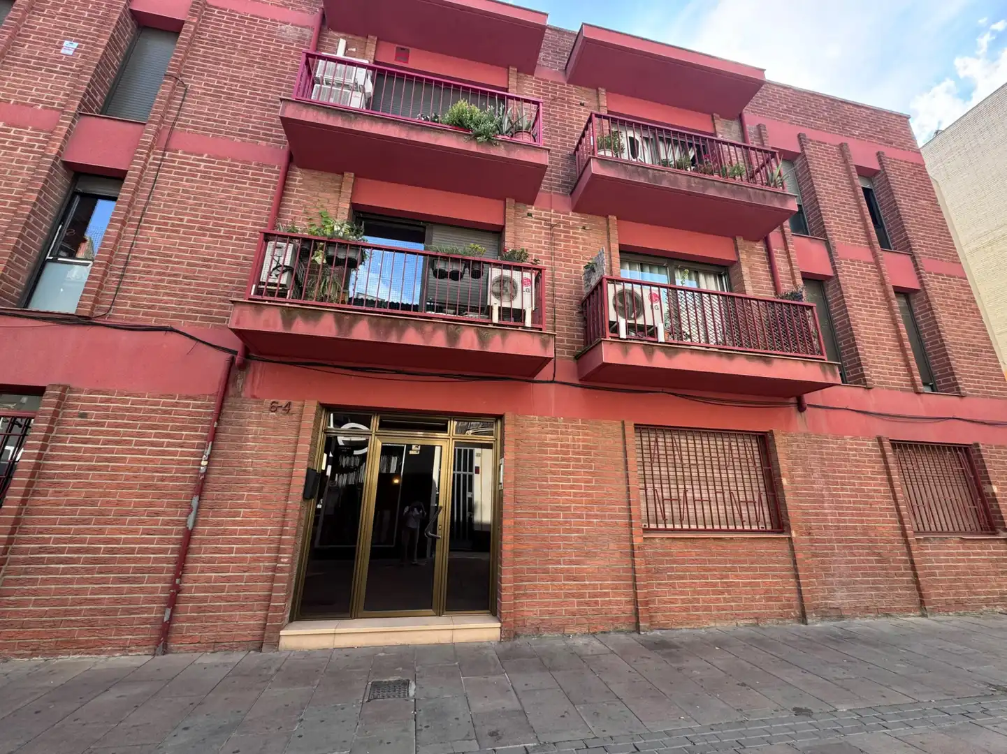 Außenansicht von Dachboden zum Verkauf in Mollet del Vallès mit Terrasse