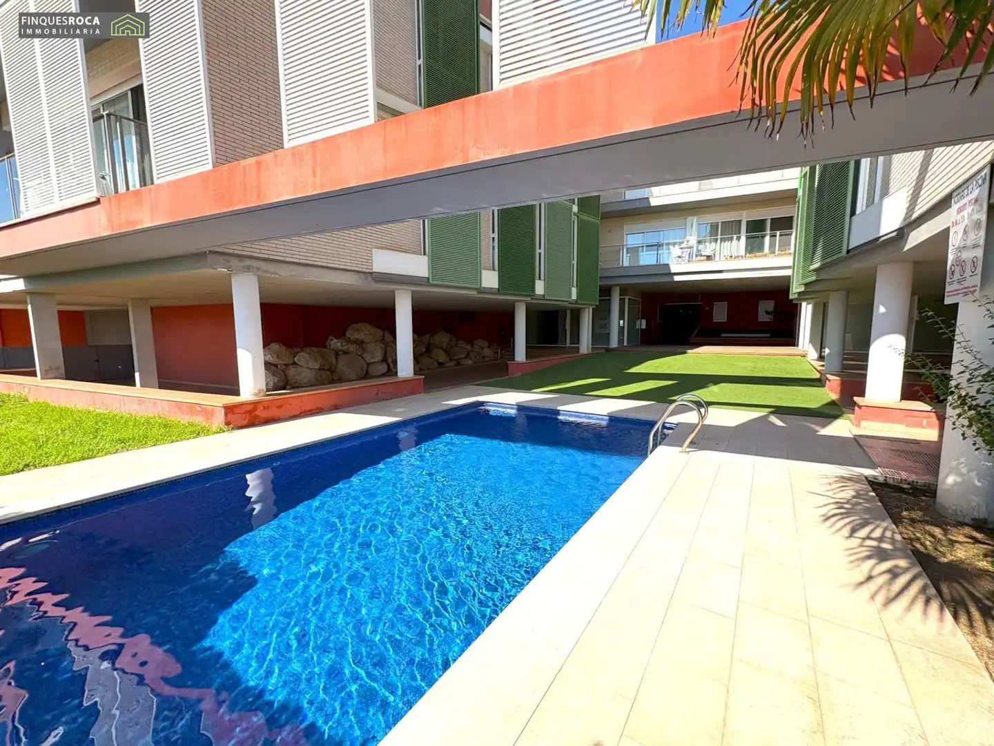 Swimming pool of Flat for sale in La Ràpita  with Air Conditioner, Parquet flooring and Terrace