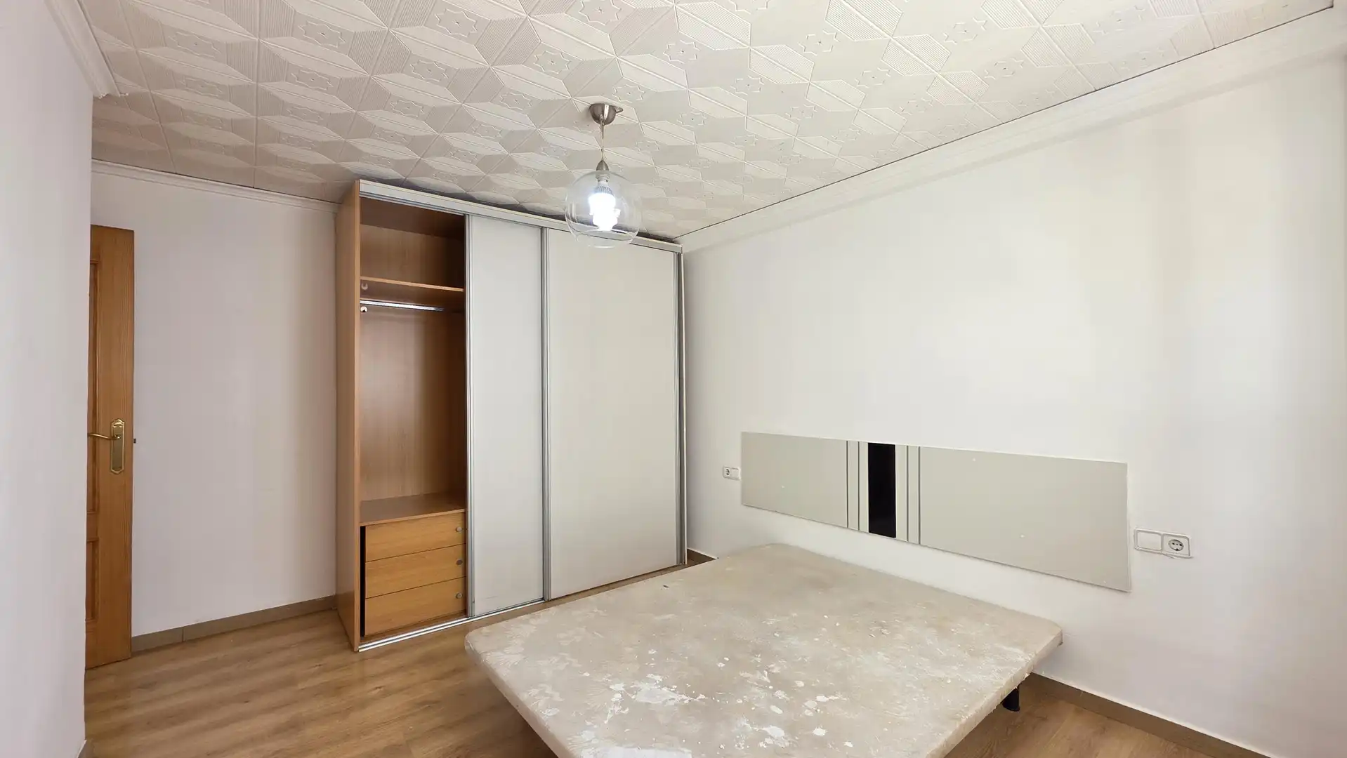 Habitación de Piso en venta en Gandia con Balcón