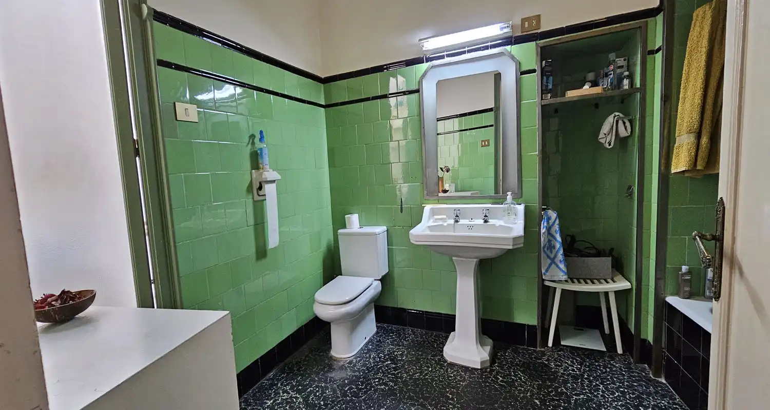 Bany de Casa o xalet en venda en Breda amb Calefacció, Terrassa i Traster