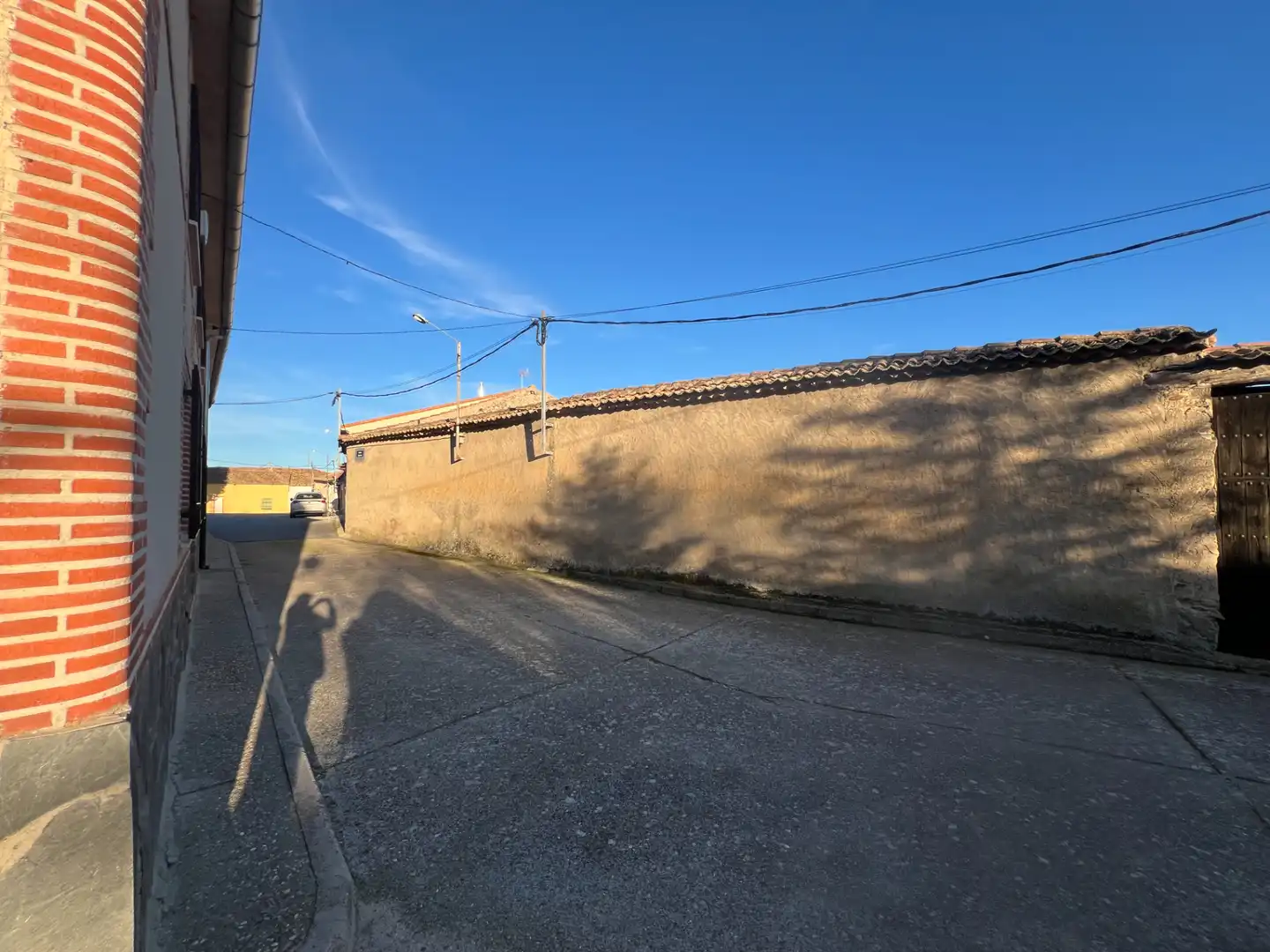 Vista exterior de Casa o xalet en venda en Santa María la Real de Nieva amb Jardí privat