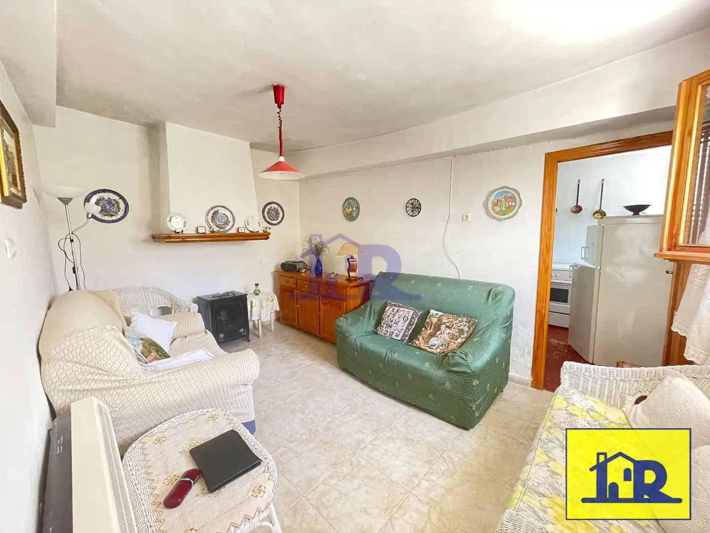 Sala d'estar de Casa o xalet en venda en Villalba de la Sierra amb Calefacció i Traster
