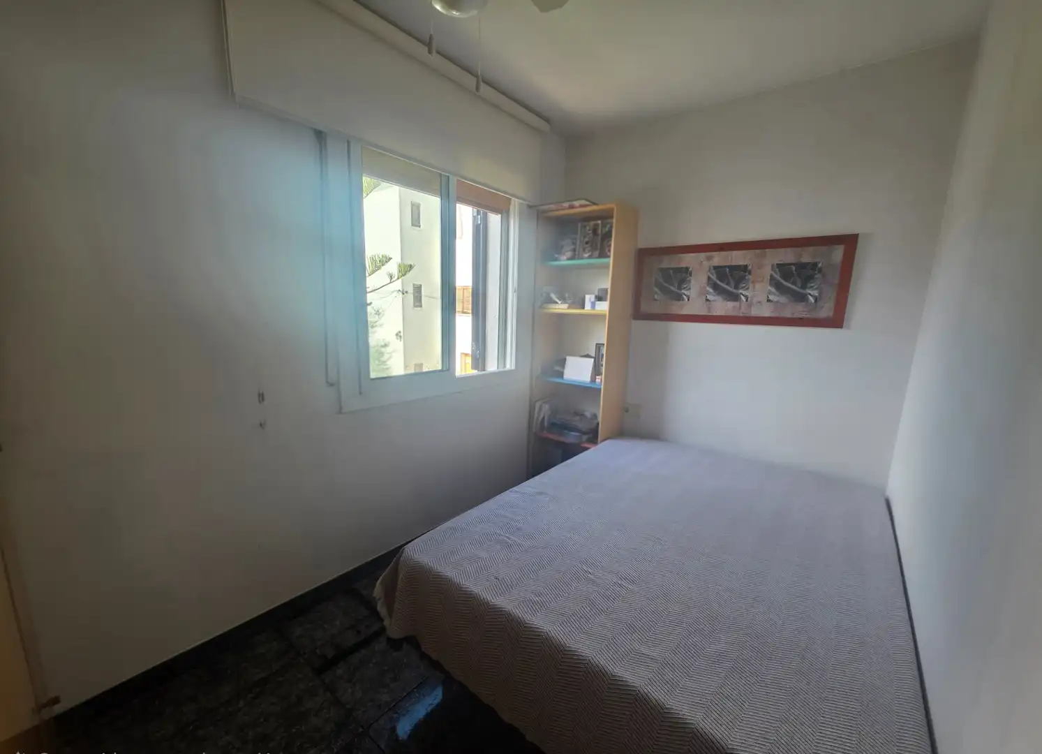 Habitación de Casa adosada en venta en El Vendrell con Calefacción y Trastero
