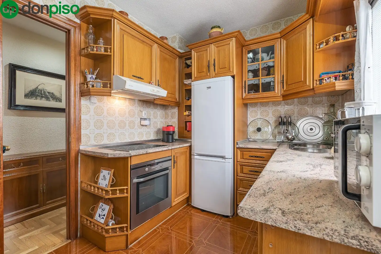 Kitchen of Flat for sale in Granada