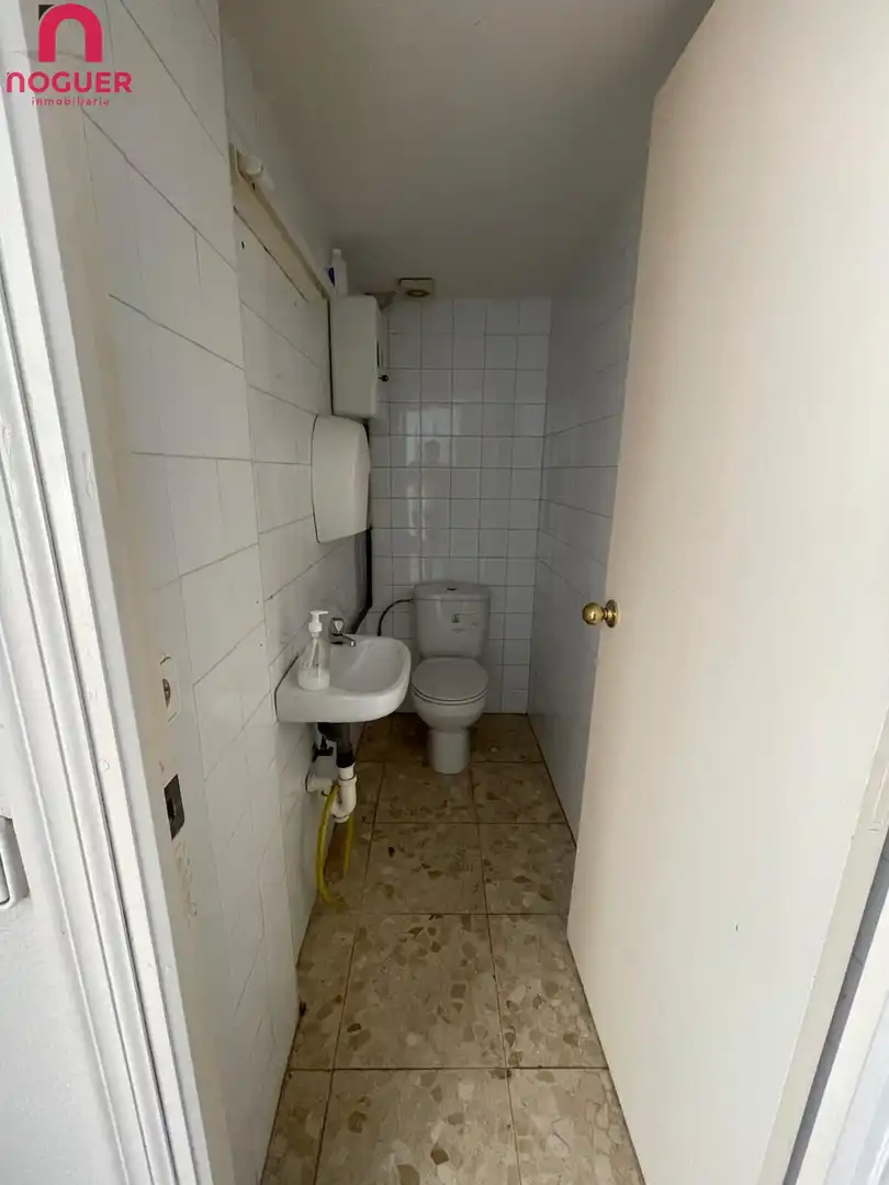 Local comercial de lloguer a Levante, imagen 8