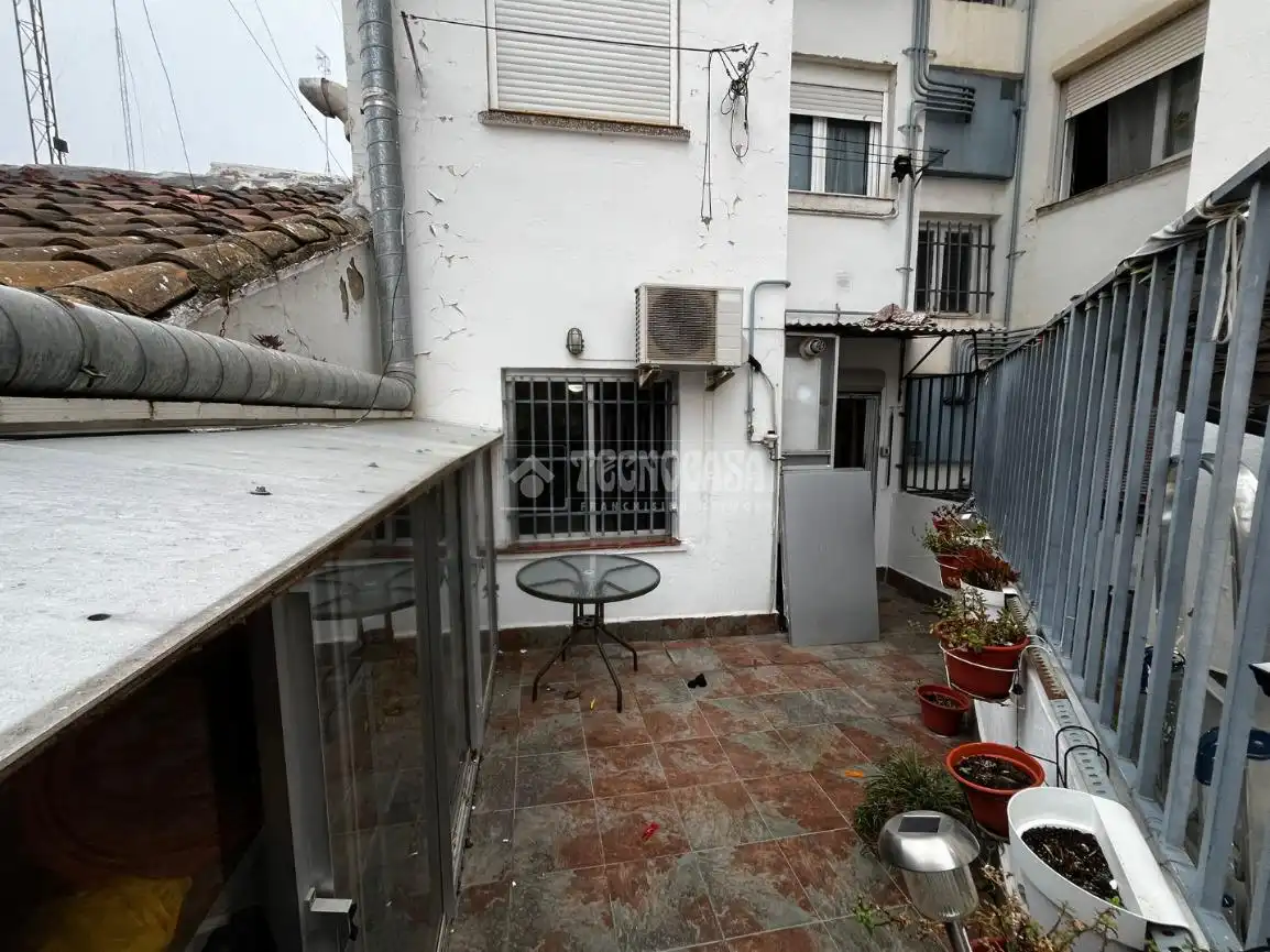 Flat for sale in C. de María Moliner, Barrio de San José