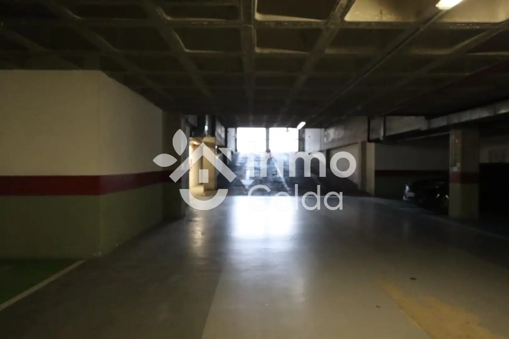 Aparcament de Garatge en venda en Manises