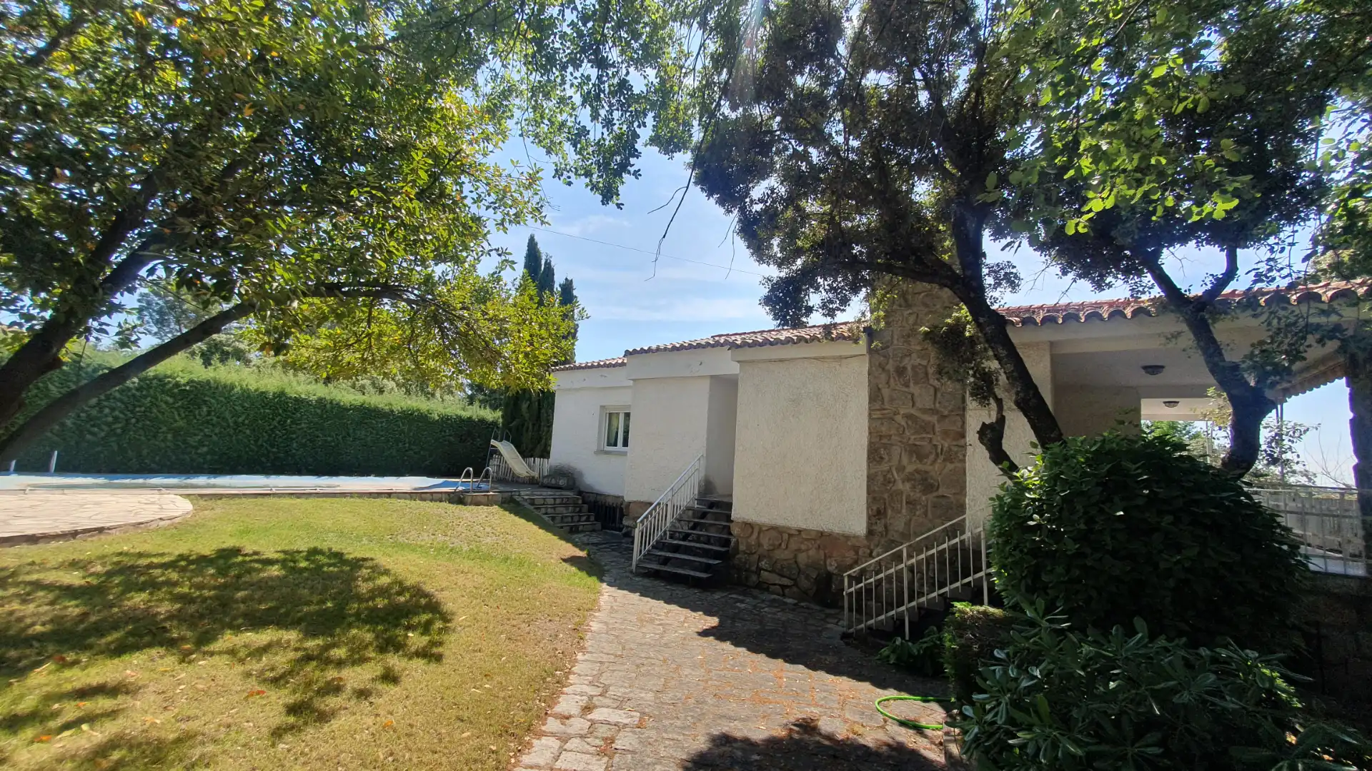 Jardí de Casa o xalet en venda en Valdemorillo amb Calefacció, Jardí privat i Terrassa
