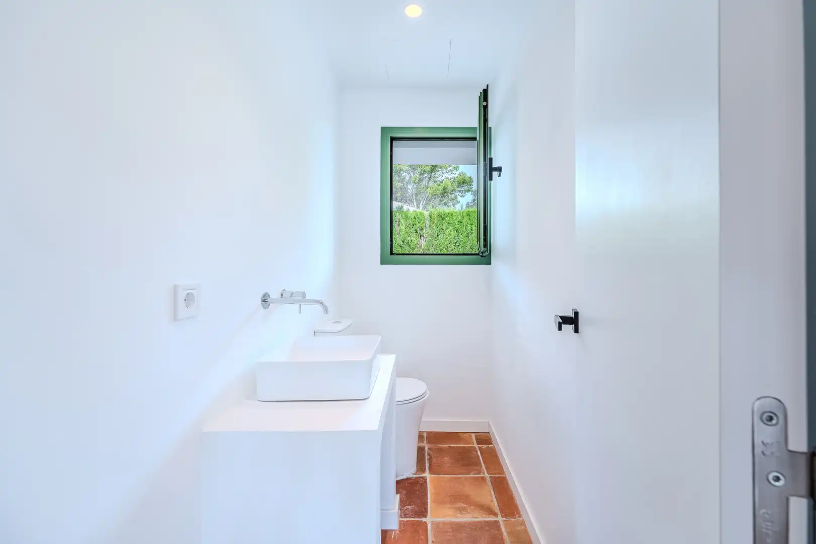 Bathroom of Houses for sale in L'Ametlla de Mar   with Air Conditioner, Heating and Private garden