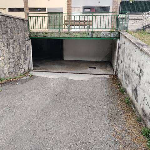 Garaje en Alquiler en Euskal-Herria Kalea, 16 en Ibarra