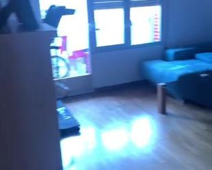 Sala d'estar de Pis en venda en  Logroño amb Calefacció, Traster i Balcó