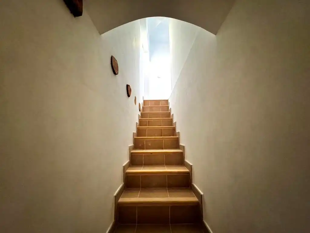 Casa adosada en venta en Calle de los Serranos de Aparicio, 11, Cretas