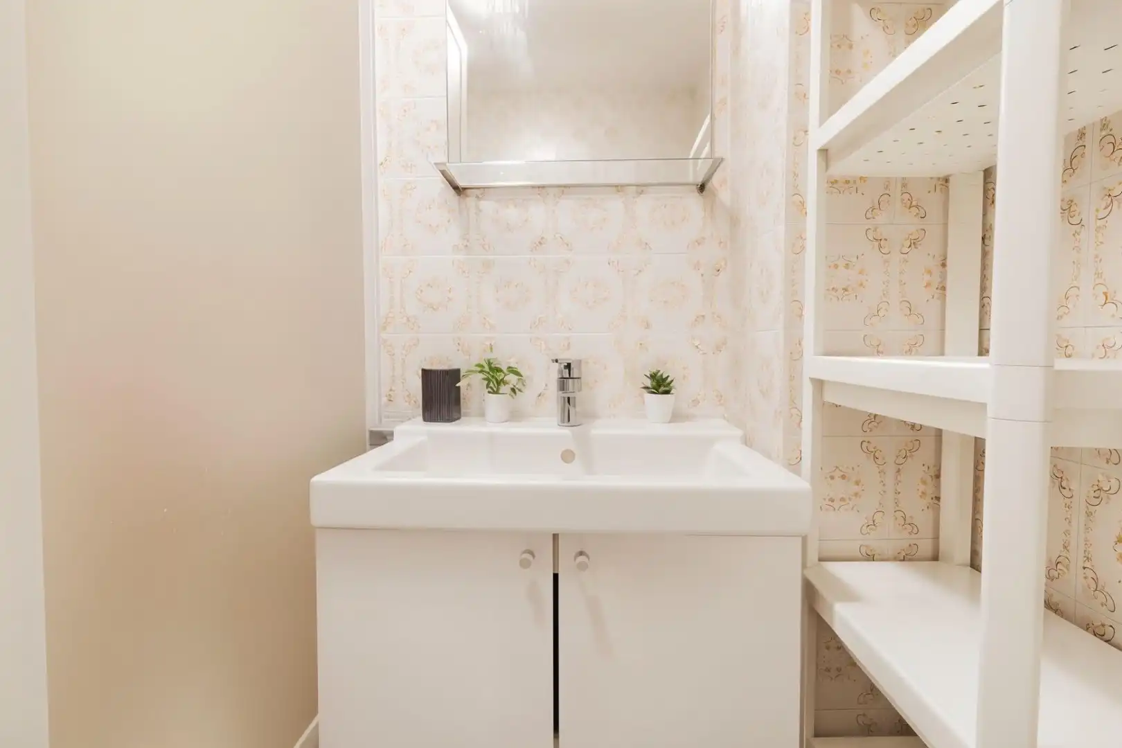 Baño de Piso en venta en Valencia con Aire acondicionado, Trastero y Balcón